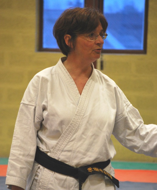 Blandine Angot, ,Instructeur Fédéral (DIF), 2ème dan fédéral, Shodan de Maître Ohshima, chargée du cours enfants avec Dominique.